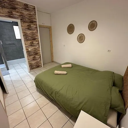 Apartament Le Patio D'ardres - Lac, Gare & Exterieur Privatif Ardres