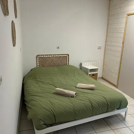 Apartament Le Patio D'ardres - Lac, Gare & Exterieur Privatif Ardres