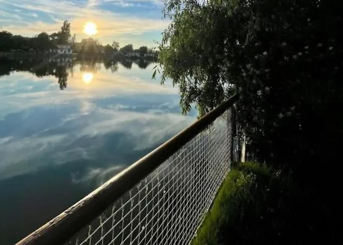 Le Patio D'ardres - Lac, Gare&extérieur Privatif * Ardres